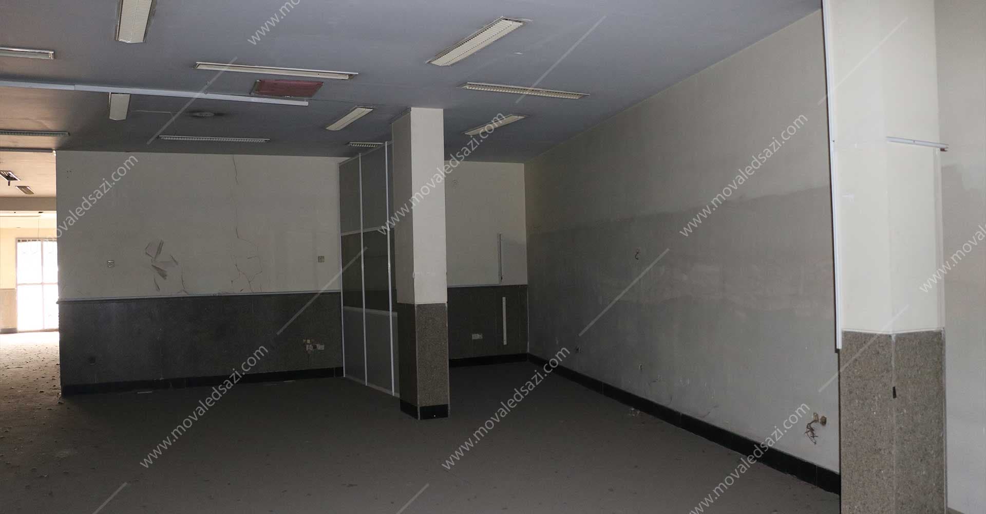 3/5دانگ مشاع از ششدانگ ملکیت و سرقفلی محل سابق شعبه بانک میدان مادر