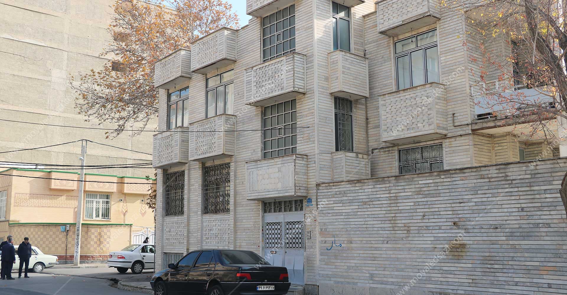 36 سهم از 60سهم ششدانگ عرصه و اعیان یک باب ساختمان مسکونی شناسه 1360