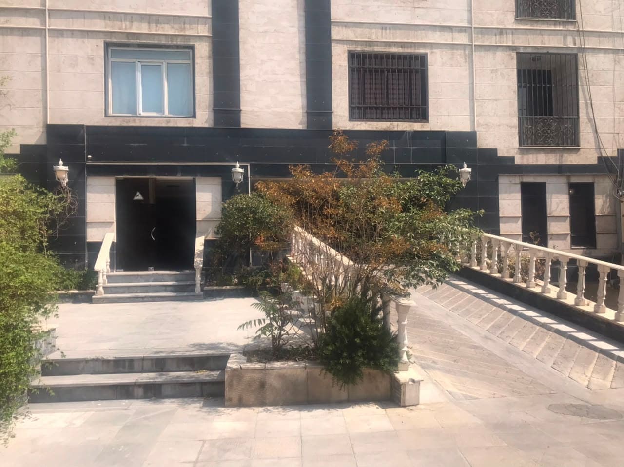 ششدانگ یک واحد آپارتمان مسکونی شناسه 2928 - تصویر 1